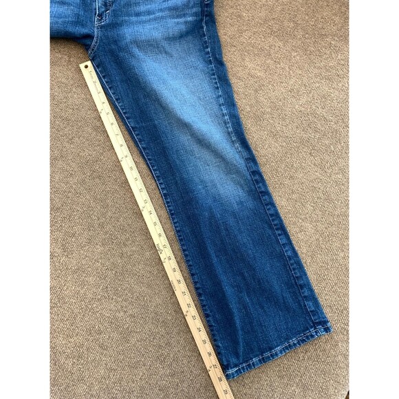 Levis 529 Curvy Bootcut Jeans Womens 32x30 Flap Pocket Stretch Flare Blue Denim - Picture 6 of 7